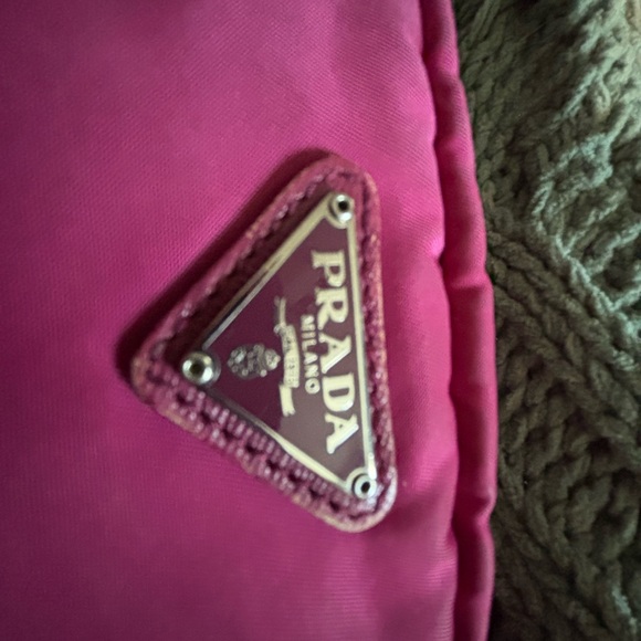 Authentic Prada Pink Nylon Vela Cosmetic Pouch / Toiletry Bag - Picture 3 of 7